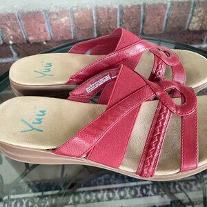 Yuu Red Sandals * Womens Size 8 * EUC